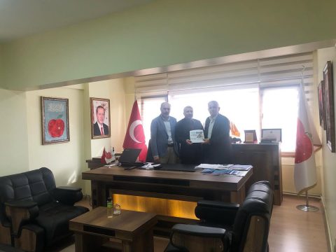 Karaelmas kalkindirma dernegi baskani kiymetli Hocamiz Metin Kara bey ve