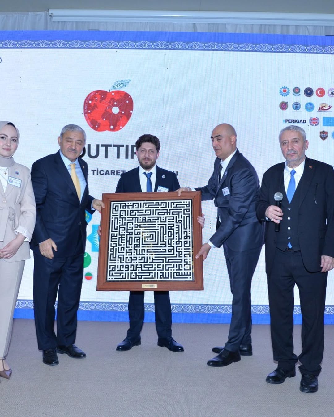 Kızıl Elma Yolunda Birlik ve beraberlik iftar soframızı teşrifleriyle onurlandıran