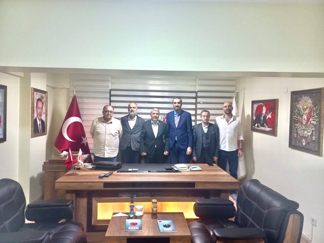Bu akşam düzenlemiş olduğumuz iftarımıza katılan ve emeği geçen dostlarımıza tesekkür ederiz.